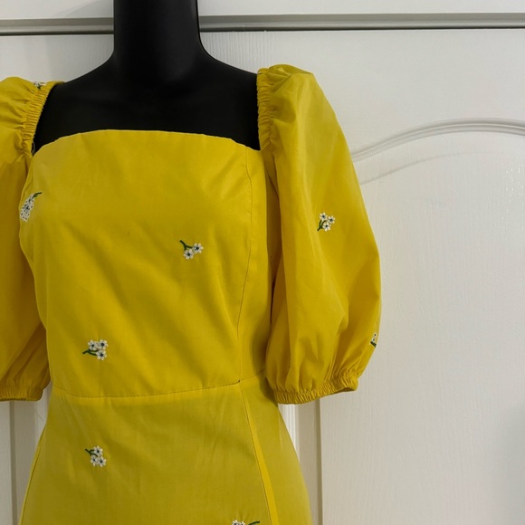 Yellow Floral Women's Dress - Picture 4 of 6